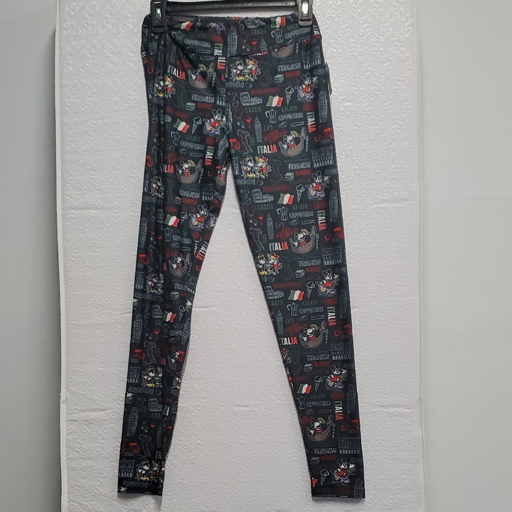 Disney Minni And Mickey Italy Themed Graphic Leggings